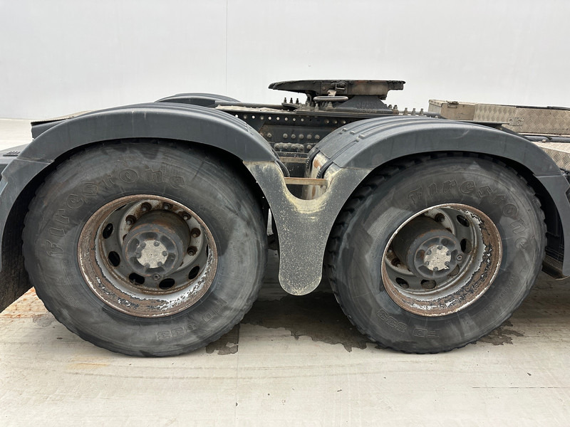 Volvo FH16.750 - 6x4 - شاحنة جرار: صور 4 Volvo FH16.750 - 6x4 - شاحنة جرار: صور 4