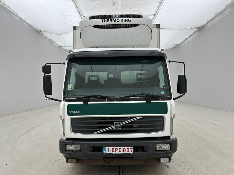 Volvo FL 220 - مبردة شاحنة: صور 2 Volvo FL 220 - مبردة شاحنة: صور 2
