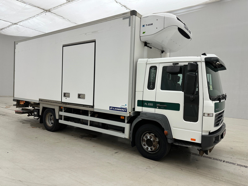 Volvo FL 220 - مبردة شاحنة: صور 3 Volvo FL 220 - مبردة شاحنة: صور 3