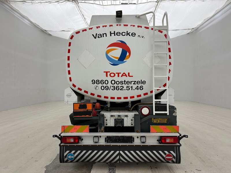 Volvo FM 300 - 6x2 - شاحنة صهريج: صور 5 Volvo FM 300 - 6x2 - شاحنة صهريج: صور 5