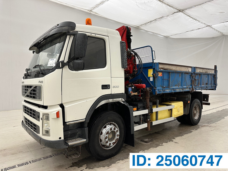 Volvo FM 300* - قلابات, شاحنة كرين: صور 1 Volvo FM 300* - قلابات, شاحنة كرين: صور 1