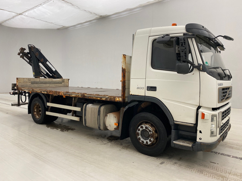 Volvo FM 300* - شاحنات مسطحة, شاحنة كرين: صور 3 Volvo FM 300* - شاحنات مسطحة, شاحنة كرين: صور 3