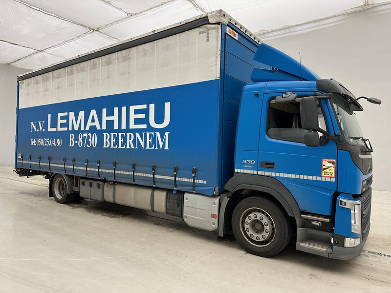 Volvo FM 330 - شاحنة ستارة: صور 3 Volvo FM 330 - شاحنة ستارة: صور 3