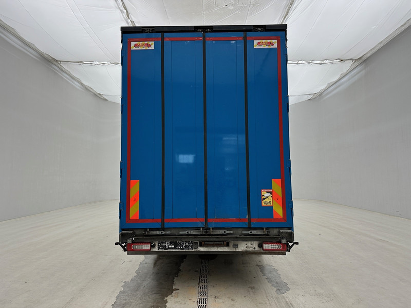 Volvo FM 330 - شاحنة ستارة: صور 5 Volvo FM 330 - شاحنة ستارة: صور 5