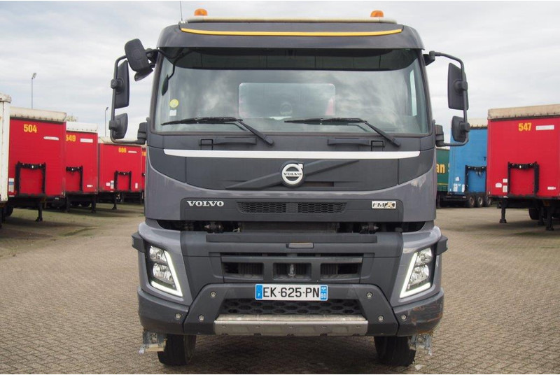 Volvo FMX 410 - 8x4* - شاحنة خلاطة خرسانة: صور 2 Volvo FMX 410 - 8x4* - شاحنة خلاطة خرسانة: صور 2