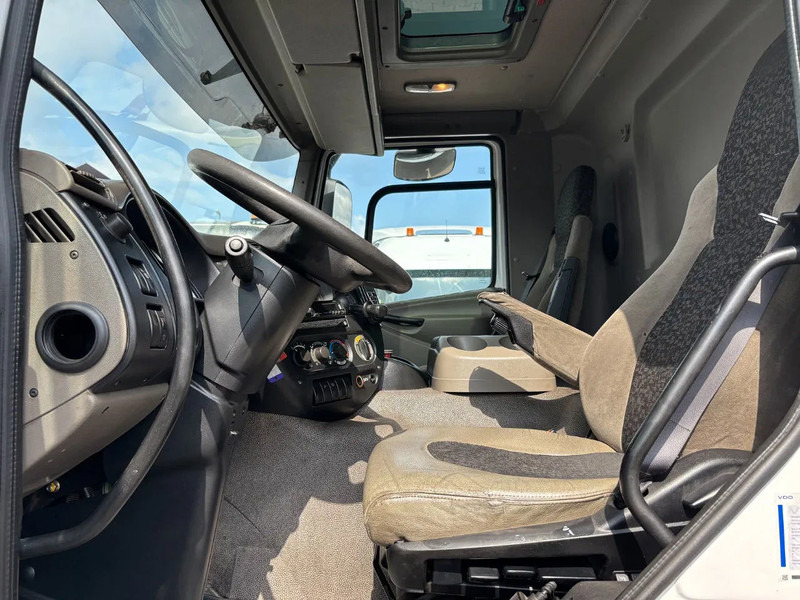 DAF CF 85.360 6X2 Euro 5 21300 Liter Fueltank - شاحنة صهريج: صور 5 DAF CF 85.360 6X2 Euro 5 21300 Liter Fueltank - شاحنة صهريج: صور 5