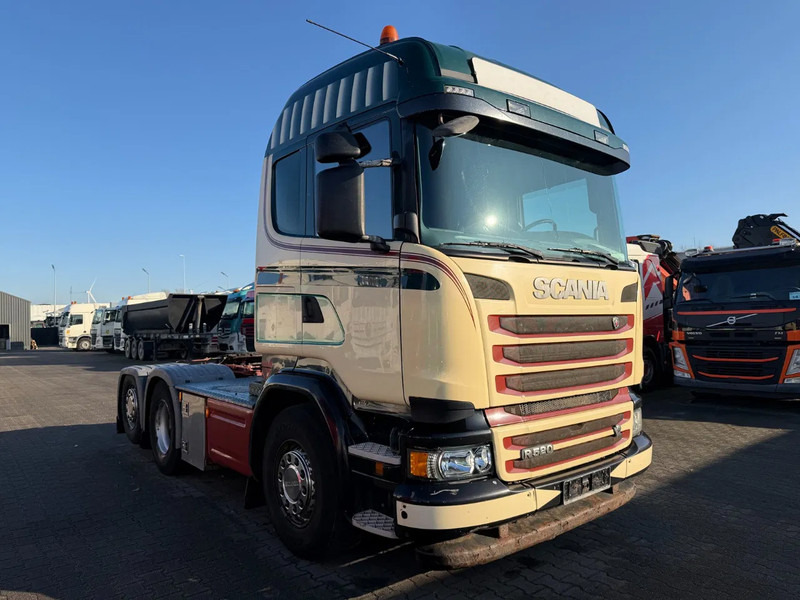 Scania R520 V8 6X2 Euro 6 Retarder - شاحنة جرار: صور 2 Scania R520 V8 6X2 Euro 6 Retarder - شاحنة جرار: صور 2