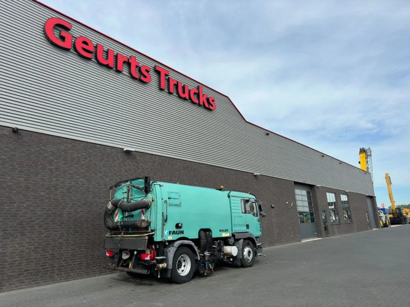 MAN TGM 18.240 4X2 + FAUN VIAJET 6R/HS SWEEPING TRUCK/ KEHRMASCHINE/VEEGWAGEN/FAHRBAHNREINIGER - سياره كنس شوارع: صور 5 MAN TGM 18.240 4X2 + FAUN VIAJET 6R/HS SWEEPING TRUCK/ KEHRMASCHINE/VEEGWAGEN/FAHRBAHNREINIGER - سياره كنس شوارع: صور 5