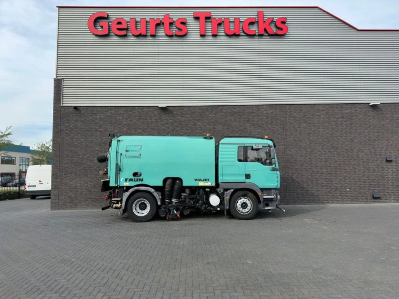 MAN TGM 18.240 4X2 + FAUN VIAJET 6R/HS SWEEPING TRUCK/ KEHRMASCHINE/VEEGWAGEN/FAHRBAHNREINIGER - سياره كنس شوارع: صور 4 MAN TGM 18.240 4X2 + FAUN VIAJET 6R/HS SWEEPING TRUCK/ KEHRMASCHINE/VEEGWAGEN/FAHRBAHNREINIGER - سياره كنس شوارع: صور 4