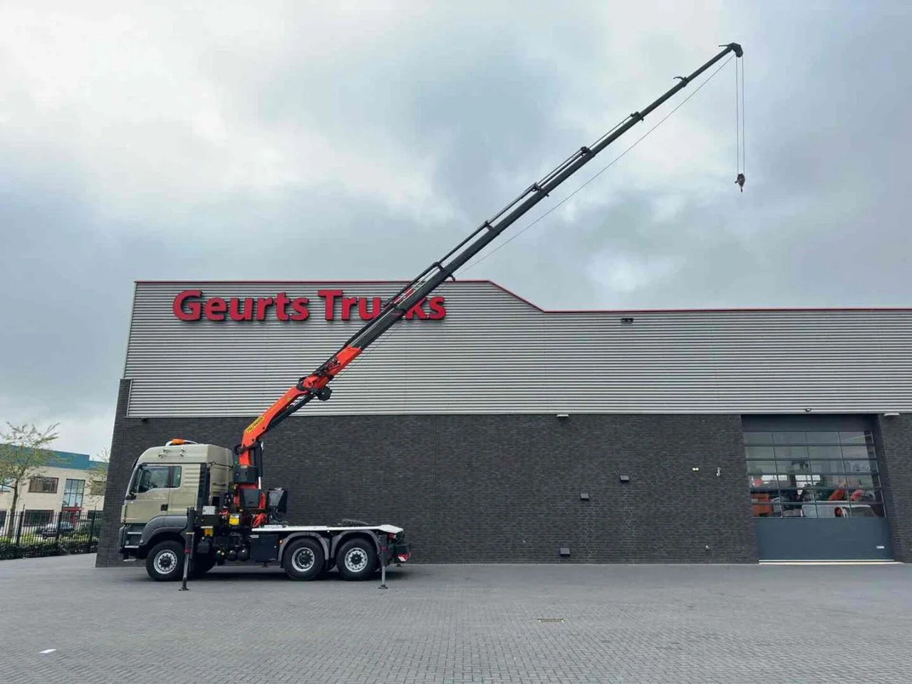 MAN TGS 28.480 6X4-4 BL + PALFINGER PK 34002-SH G PO - شاحنة كرين: صور 5 MAN TGS 28.480 6X4-4 BL + PALFINGER PK 34002-SH G PO - شاحنة كرين: صور 5