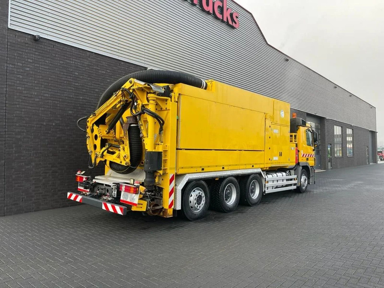 Mercedes-Benz Actros 3248 8X4 TRIDEM MTS DINO 12 SAUGBAGGER/SU - فراغ شاحنة: صور 5 Mercedes-Benz Actros 3248 8X4 TRIDEM MTS DINO 12 SAUGBAGGER/SU - فراغ شاحنة: صور 5