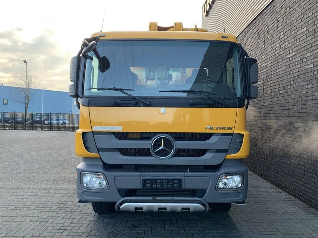 تأجير Mercedes-Benz Actros 5041 10X4 + SERMAC 6 RZ 56 METER CONCRETE  Mercedes-Benz Actros 5041 10X4 + SERMAC 6 RZ 56 METER CONCRETE: صور 8