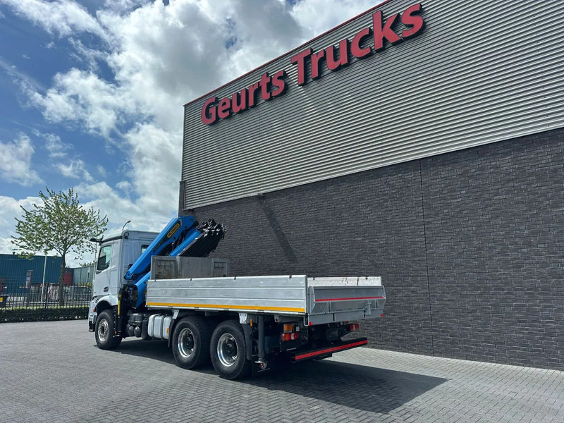 شاحنة كرين Mercedes-Benz Arocs 3351 963-2-E 6X4 KIPPER / TIPPER + PALFINGER PK30.002 TEC7 KRAAN / KRAN / CRANE / GRUA: صور 14