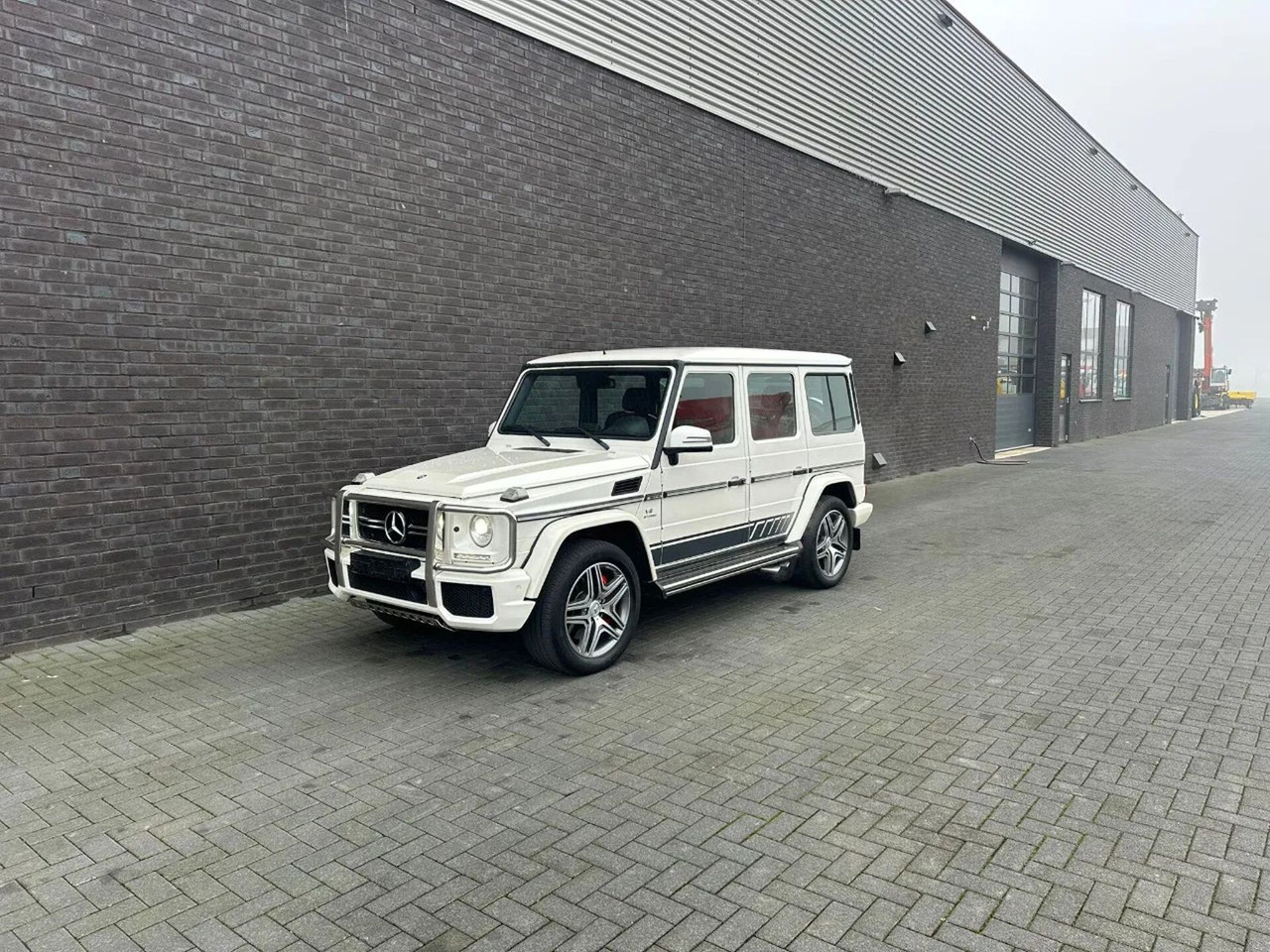 Mercedes-Benz G 63 AMG - سيارة دفع رباعي: صور 3 Mercedes-Benz G 63 AMG - سيارة دفع رباعي: صور 3