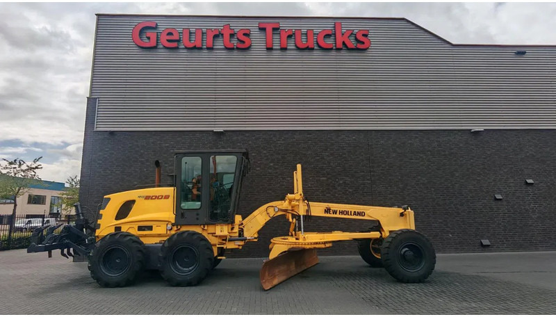 New Holland RG 200 B MOTORGRADER + RIPPER FROM 2012 HOURS 4237 - آلة تسوية الأرض: صور 4 New Holland RG 200 B MOTORGRADER + RIPPER FROM 2012 HOURS 4237 - آلة تسوية الأرض: صور 4