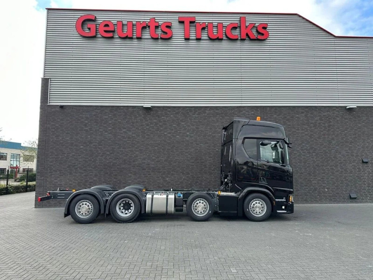 Scania R540 NGS 8X2 CHASSIS NIEUW/NEUE/NEW FULL OPTIONS - الشاسيه شاحنة: صور 4 Scania R540 NGS 8X2 CHASSIS NIEUW/NEUE/NEW FULL OPTIONS - الشاسيه شاحنة: صور 4