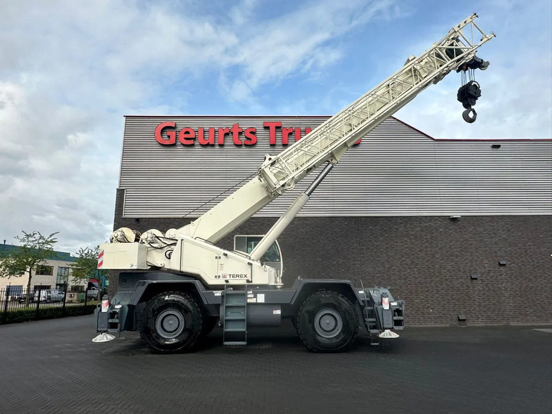 Terex RT110 QUADSTAR ROUGH TERRAIN CRANE + JIB + 2x LIER - رافعة الطرق الوعرة: صور 5 Terex RT110 QUADSTAR ROUGH TERRAIN CRANE + JIB + 2x LIER - رافعة الطرق الوعرة: صور 5