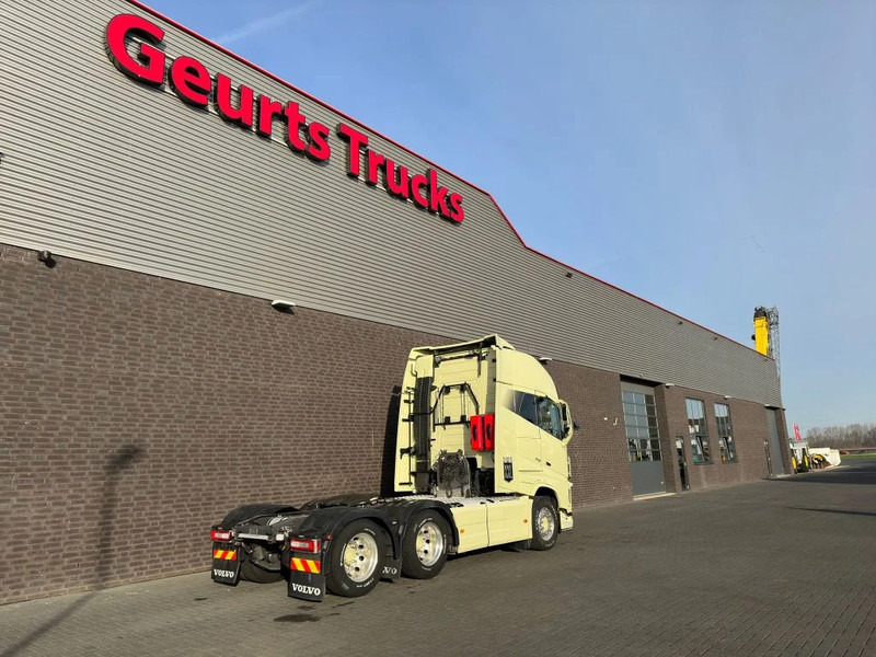 Volvo FH 16.750 6X4 XXL CABINE TREKKER/SZM/TRACTOR - شاحنة جرار: صور 5 Volvo FH 16.750 6X4 XXL CABINE TREKKER/SZM/TRACTOR - شاحنة جرار: صور 5