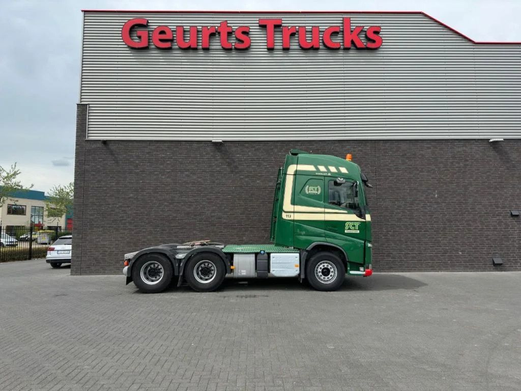 Volvo FH 500 6X4 TREKKER/TRACTOR/SZM EURO 6 HYDRAULIC - شاحنة جرار: صور 4 Volvo FH 500 6X4 TREKKER/TRACTOR/SZM EURO 6 HYDRAULIC - شاحنة جرار: صور 4