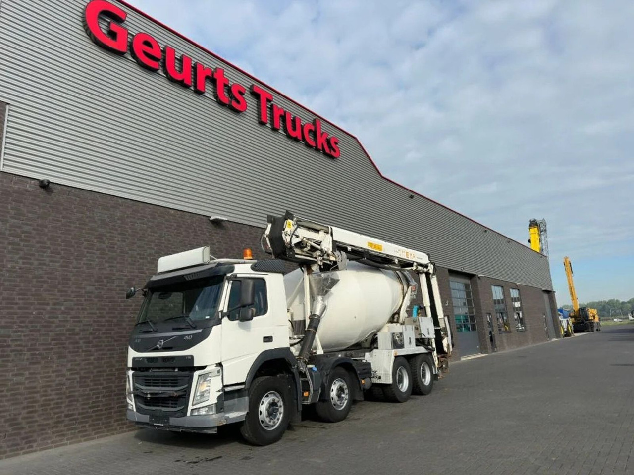 Volvo FM 410 8X4 + STETTER 9 M3 MIXER/MISCHER + THEAM - شاحنة خلاطة خرسانة: صور 2 Volvo FM 410 8X4 + STETTER 9 M3 MIXER/MISCHER + THEAM - شاحنة خلاطة خرسانة: صور 2