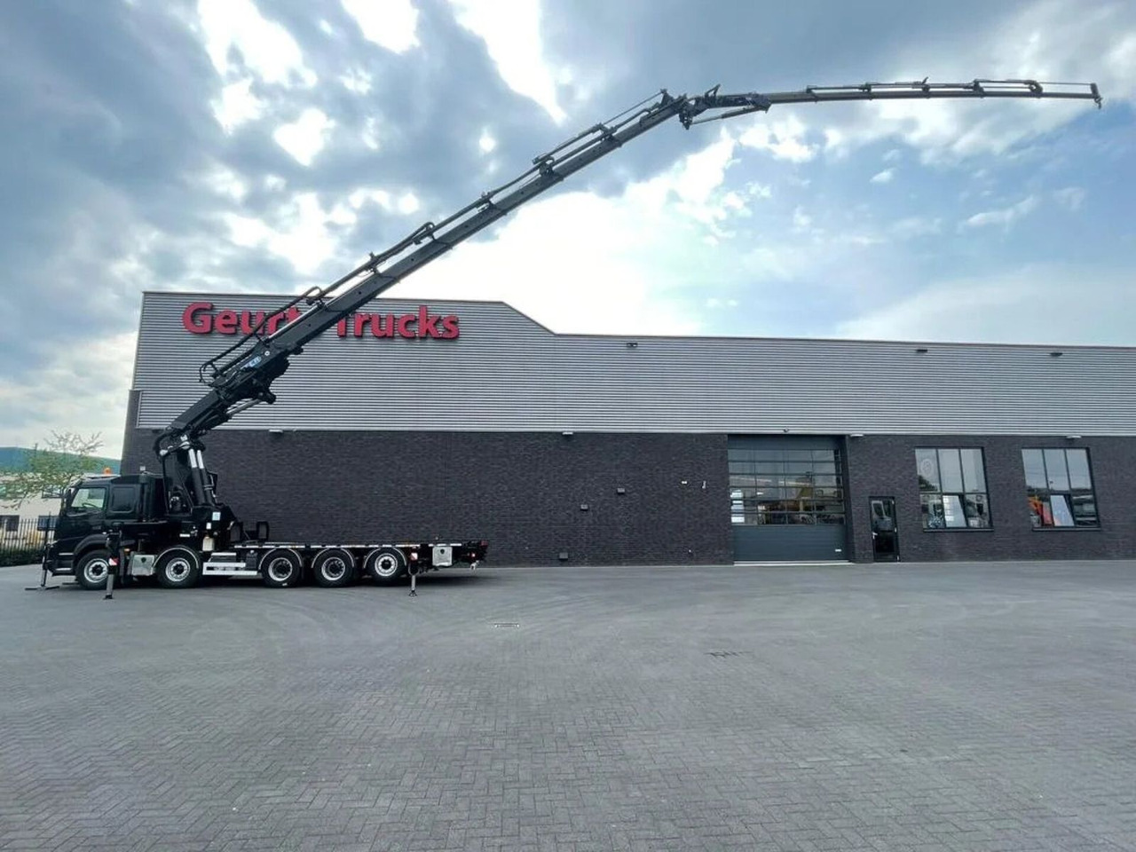 Volvo FMX 540 10X4 + EFFER 1255/7S + JIB 6S HD KRAAN/K - شاحنة كرين: صور 1 Volvo FMX 540 10X4 + EFFER 1255/7S + JIB 6S HD KRAAN/K - شاحنة كرين: صور 1