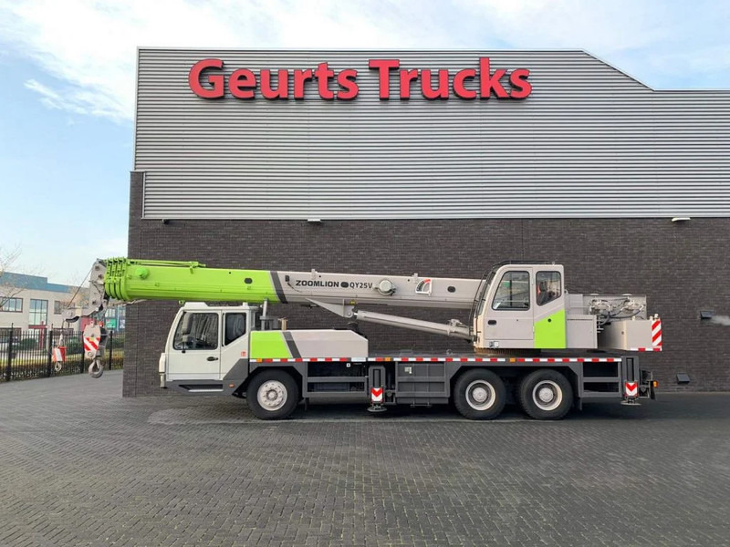 Zoomlion QY25V51.5 25 TONS CRANE/KRAN/GRUA/KRAAN - رافعة لجميع التضاريس: صور 1 Zoomlion QY25V51.5 25 TONS CRANE/KRAN/GRUA/KRAAN - رافعة لجميع التضاريس: صور 1