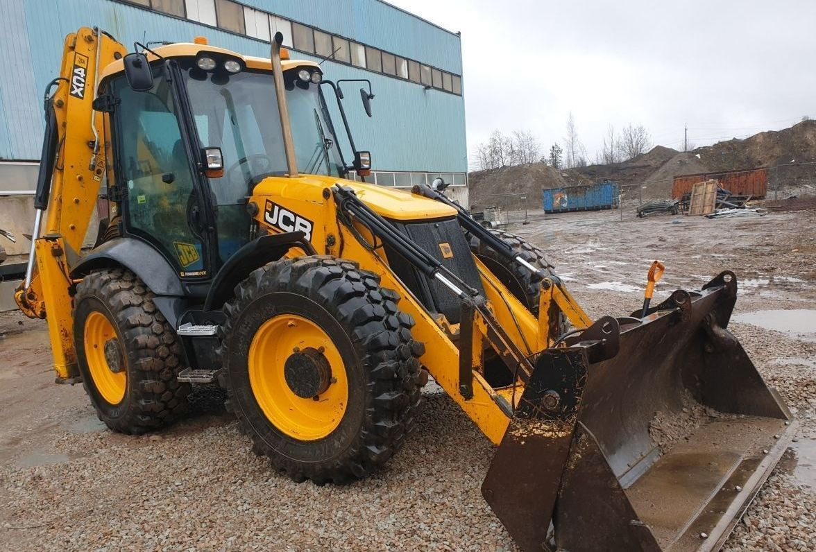 JCB 4CX - حفار متعدد الاستخدام: صور 1 JCB 4CX - حفار متعدد الاستخدام: صور 1
