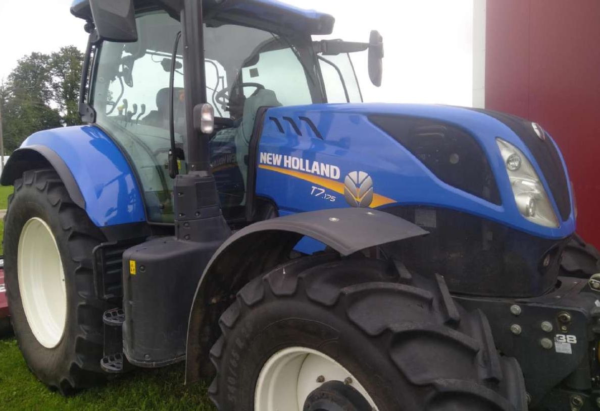 NEW HOLLAND T7.175 - جرار: صور 1 NEW HOLLAND T7.175 - جرار: صور 1