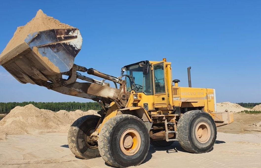 VOLVO L120B - اللودر بعجل: صور 3 VOLVO L120B - اللودر بعجل: صور 3