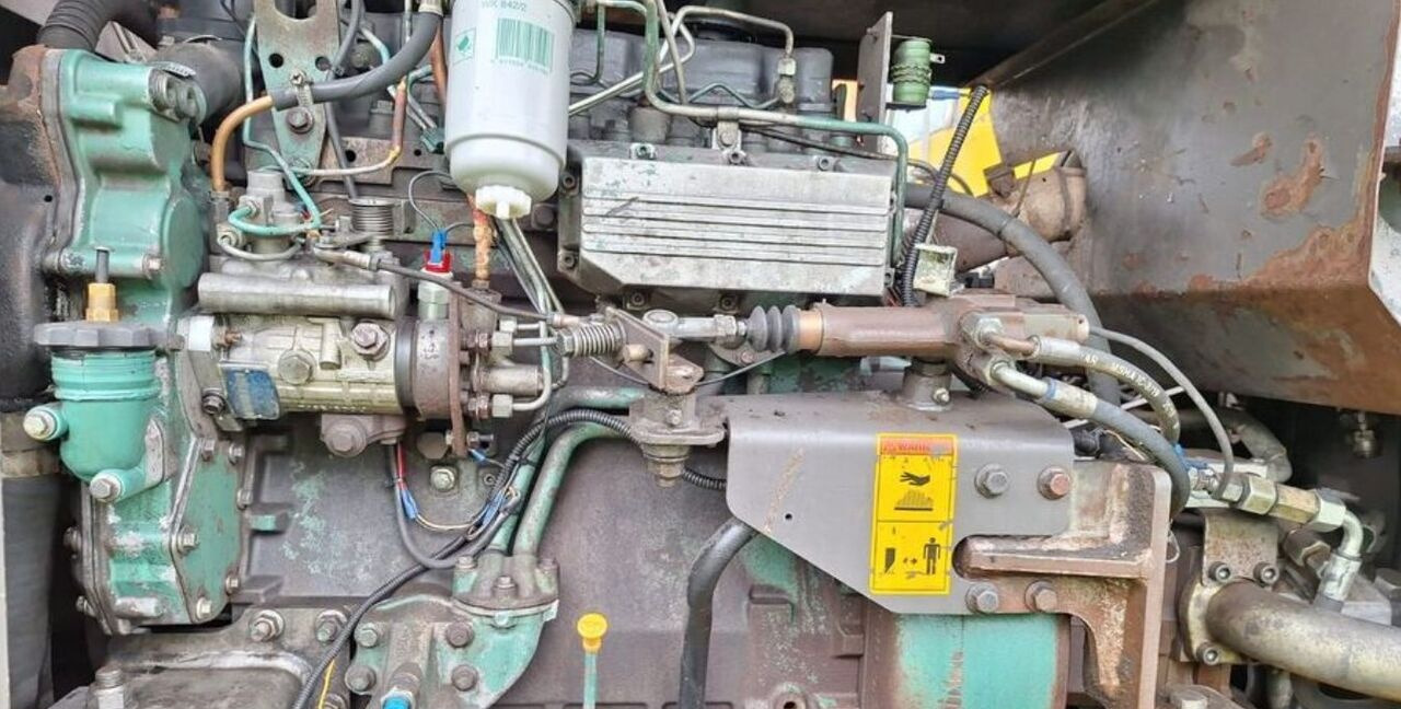Volvo EW160 - حفارة على عجلات: صور 2 Volvo EW160 - حفارة على عجلات: صور 2