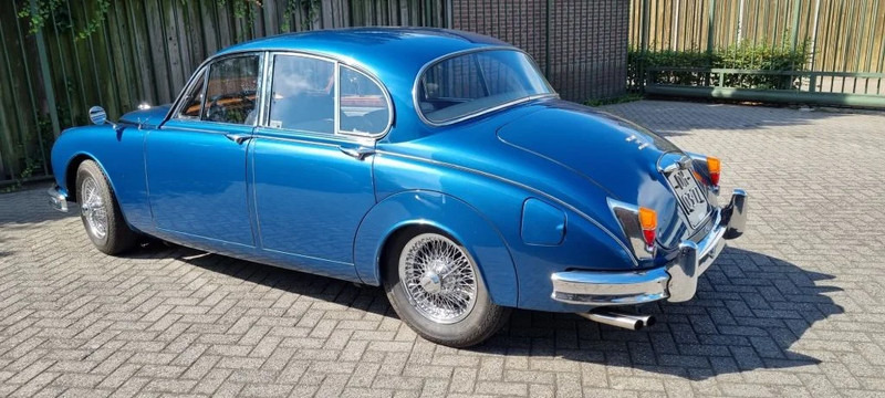 Jaguar MK11-3.8 Automatic MK 11 - سيارة: صور 2 Jaguar MK11-3.8 Automatic MK 11 - سيارة: صور 2