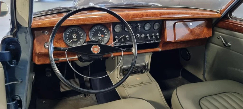 Jaguar MK11-3.8 Automatic MK 11 - سيارة: صور 5 Jaguar MK11-3.8 Automatic MK 11 - سيارة: صور 5