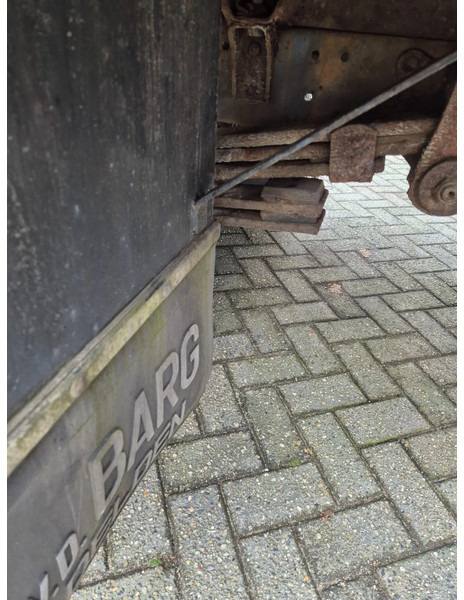 Mercedes-Benz 811.... steel suspension - شاحنات مسطحة: صور 5 Mercedes-Benz 811.... steel suspension - شاحنات مسطحة: صور 5