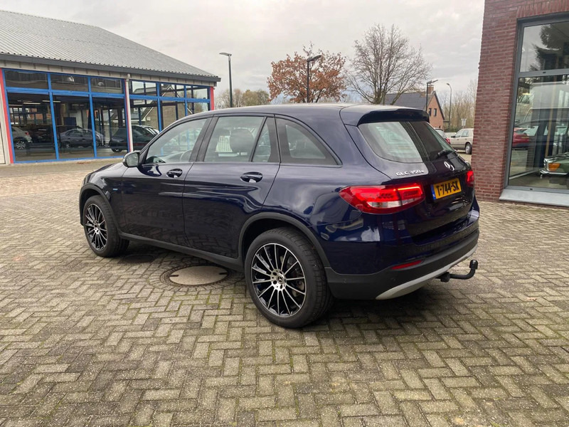 Mercedes-Benz GLC. 4 matic..... 350E benzine /Hybrid - سيارة دفع رباعي: صور 5 Mercedes-Benz GLC. 4 matic..... 350E benzine /Hybrid - سيارة دفع رباعي: صور 5
