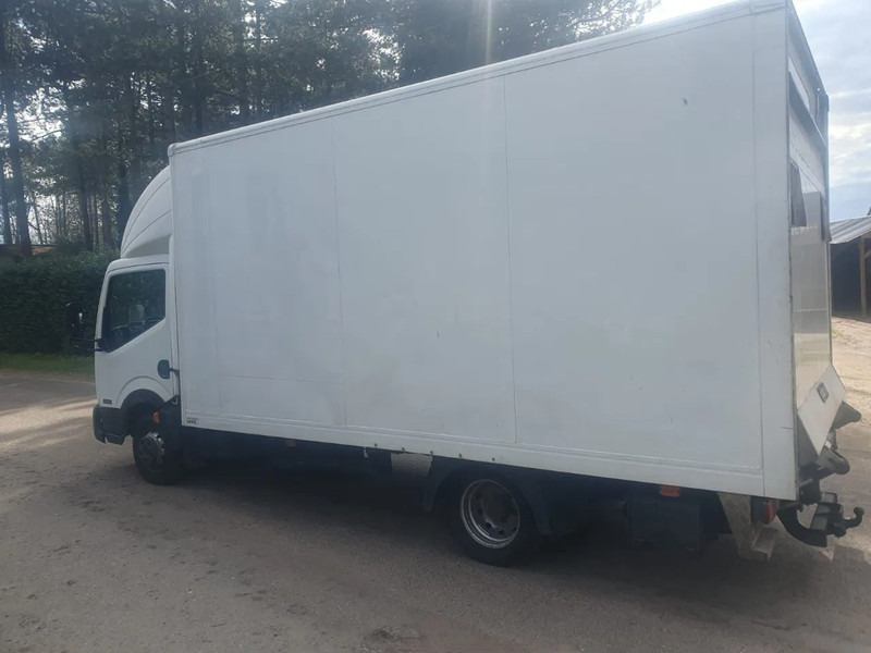 Nissan Cabstar TL3513 - الشاحنات الصغيرة صندوق مغلق: صور 1 Nissan Cabstar TL3513 - الشاحنات الصغيرة صندوق مغلق: صور 1