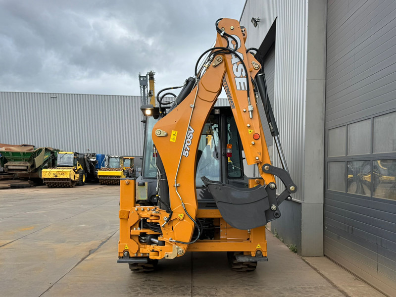 Case 570SV A/C 4x4 Telescopic boom - حفار متعدد الاستخدام: صور 4 Case 570SV A/C 4x4 Telescopic boom - حفار متعدد الاستخدام: صور 4
