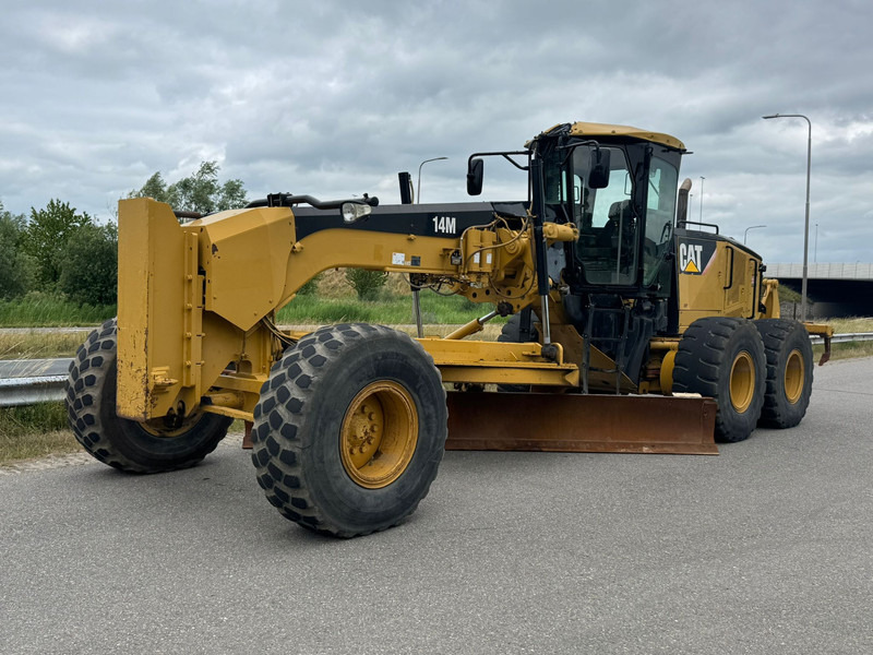 Caterpillar 14M - آلة تسوية الأرض: صور 2 Caterpillar 14M - آلة تسوية الأرض: صور 2
