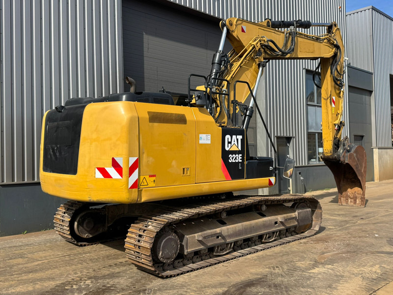 حفارات زحافة Caterpillar 323EL: صور 6