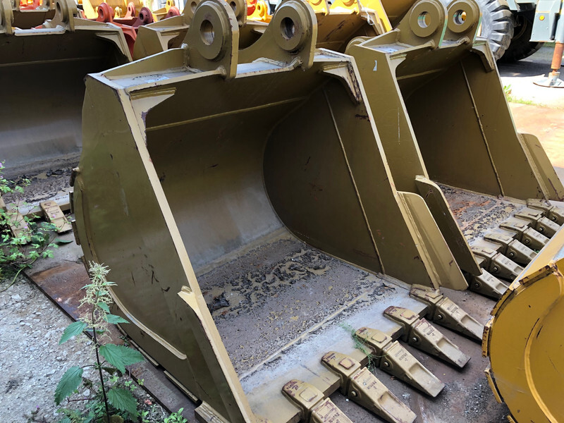 Caterpillar 325B/C/D 47 inch Digging Bucket - بكت: صور 1 Caterpillar 325B/C/D 47 inch Digging Bucket - بكت: صور 1