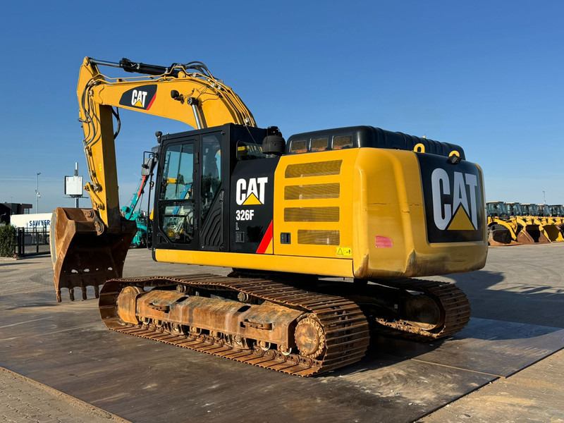 Caterpillar 326FL - حفارات زحافة: صور 3 Caterpillar 326FL - حفارات زحافة: صور 3