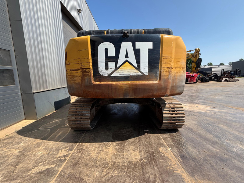 Caterpillar 330FL - حفارات زحافة: صور 4 Caterpillar 330FL - حفارات زحافة: صور 4