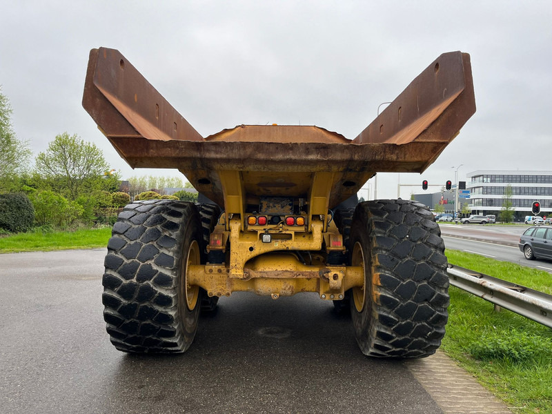 Caterpillar 740B - شاحنة مفصلية: صور 4 Caterpillar 740B - شاحنة مفصلية: صور 4
