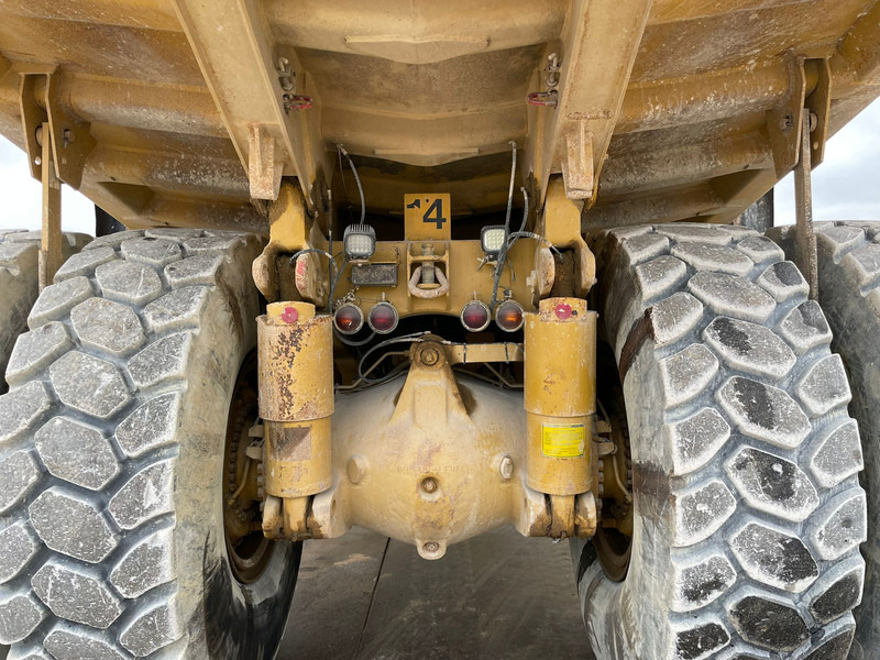 Caterpillar 773B - شاحنة قلابة للمحاجر: صور 5 Caterpillar 773B - شاحنة قلابة للمحاجر: صور 5