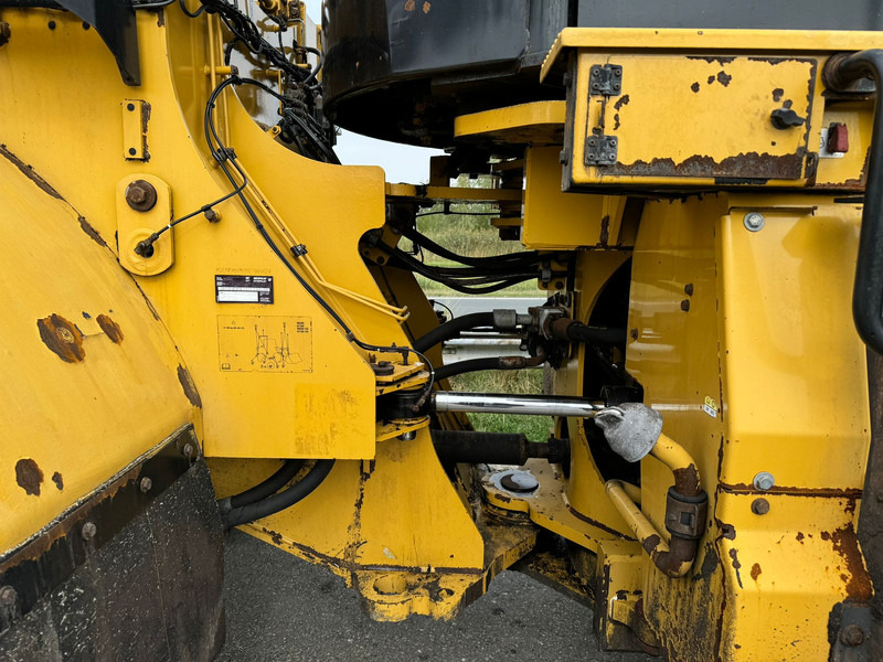 اللودر بعجل Caterpillar 966M XE | 3th function: صور 16