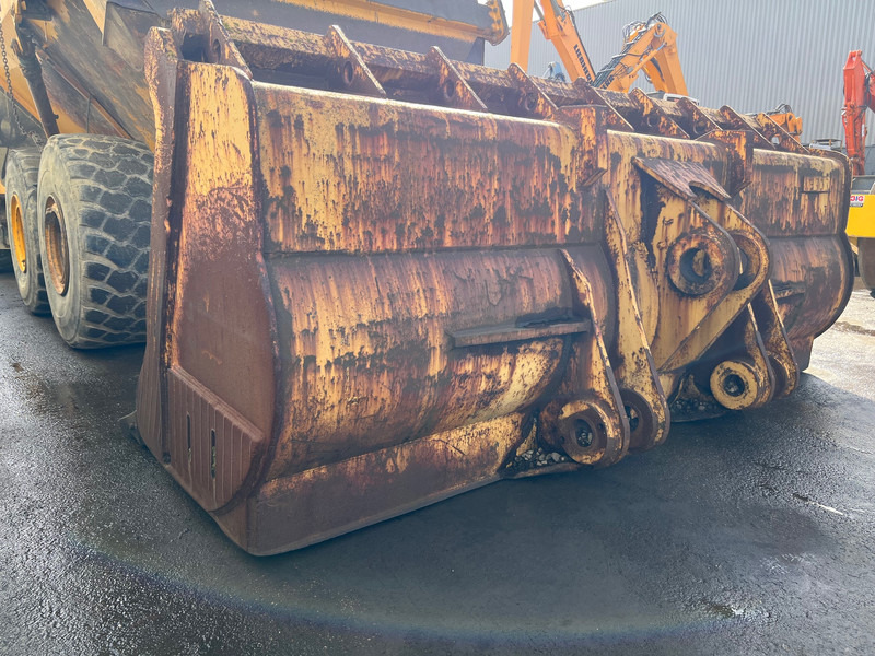 Caterpillar 990 - بكت: صور 3 Caterpillar 990 - بكت: صور 3