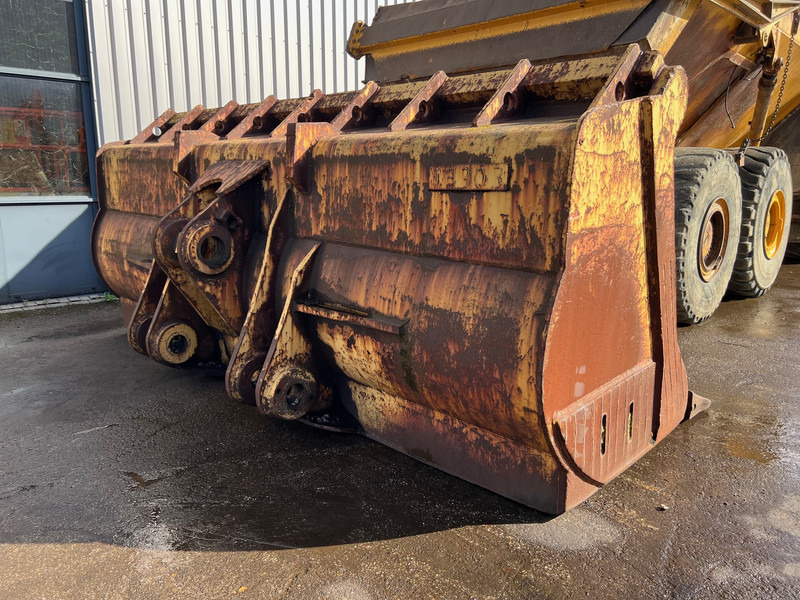 Caterpillar 990 - بكت: صور 4 Caterpillar 990 - بكت: صور 4