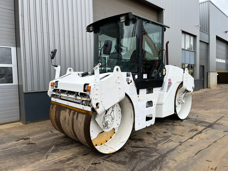 Caterpillar CB534D CE / EPA - مدحلة: صور 3 Caterpillar CB534D CE / EPA - مدحلة: صور 3