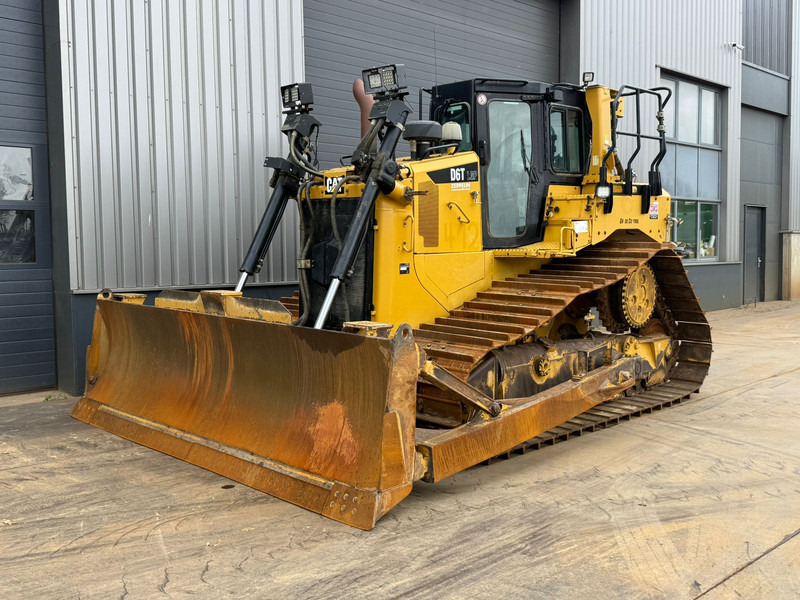Caterpillar D6T LGP - بلدوزر: صور 2 Caterpillar D6T LGP - بلدوزر: صور 2