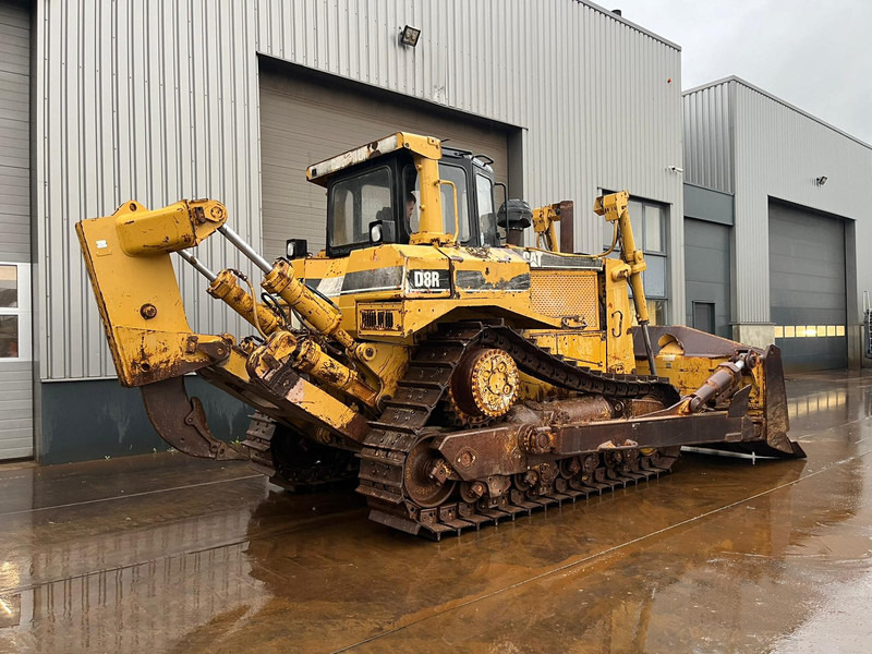 Caterpillar D8R - Ripper / Canopy - بلدوزر: صور 5 Caterpillar D8R - Ripper / Canopy - بلدوزر: صور 5