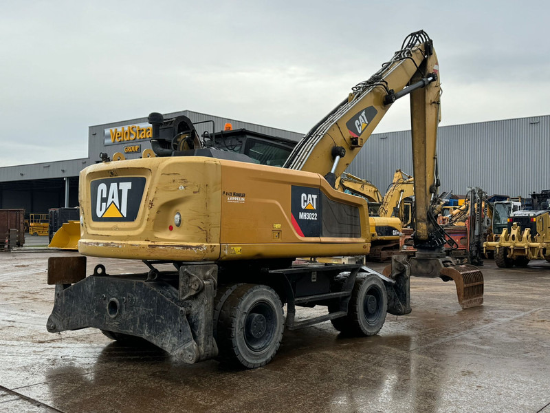 Caterpillar MH3022 - حفارة النقل والشحن: صور 5 Caterpillar MH3022 - حفارة النقل والشحن: صور 5